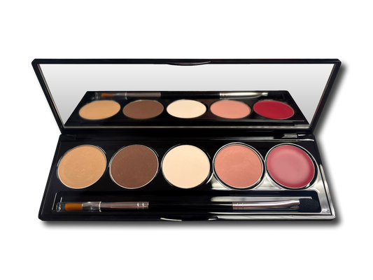 Spotlight Essentials Makeup Kit