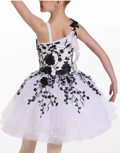 Miss Stacey's Wed 6:45 Ballet